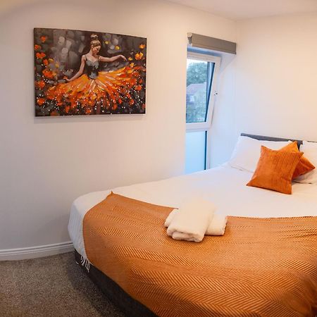 Hotl Aparts At The Deal House Huddersfield Exterior foto